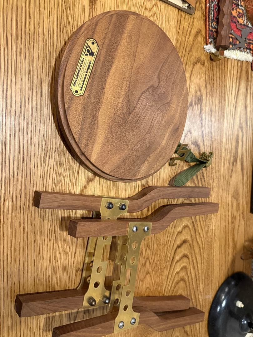 チリングキャンピープスchillins tool wal x brass