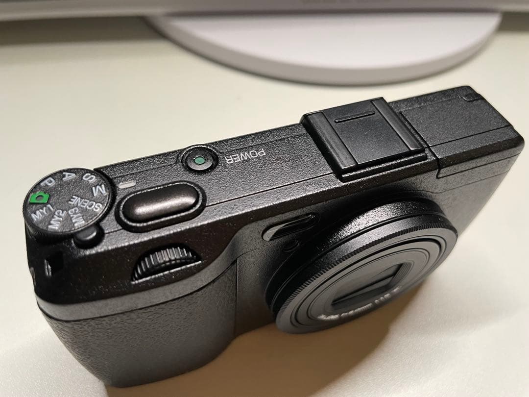 しろくろ【美品】RICOH GR DIGITAL IV