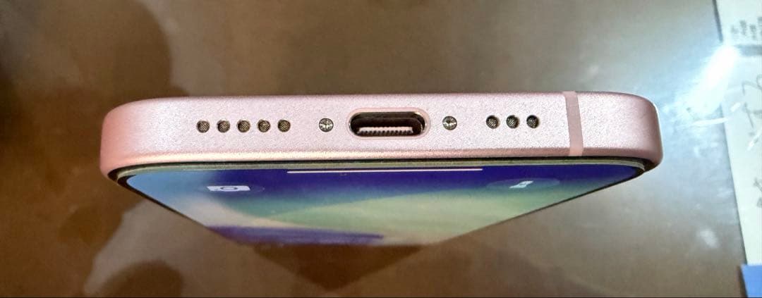 iPhone15 128GB ピンク カメラ部分若干傷