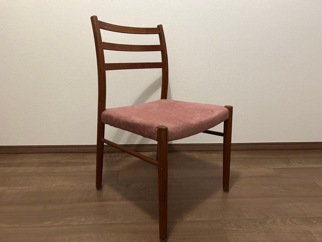 ヴィンテージ　チーク無垢材×スエード　チェア　青林製作所　椅子　北欧