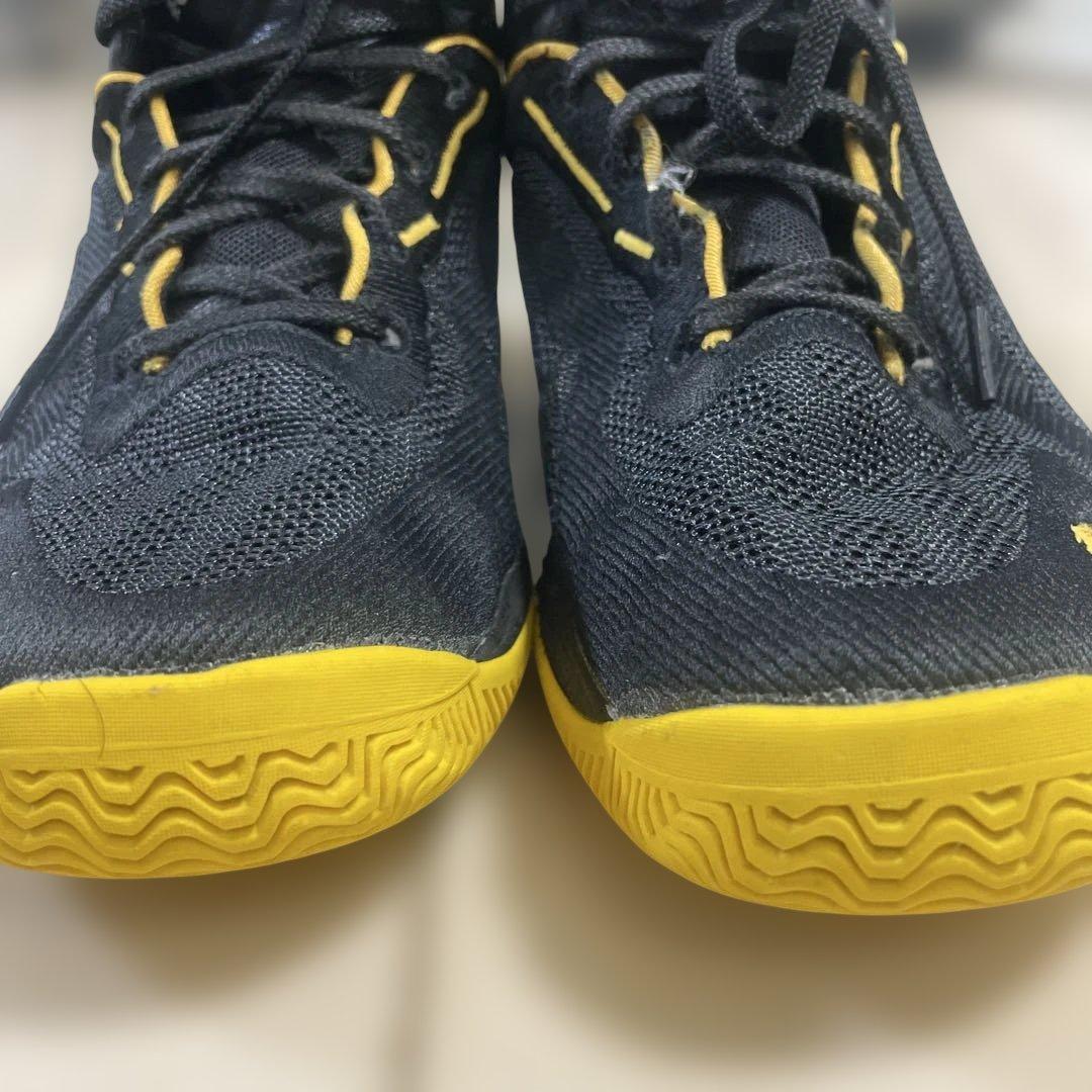 EGOZARU バスケットボールシューズ ブラック/イエロー25.5㎝