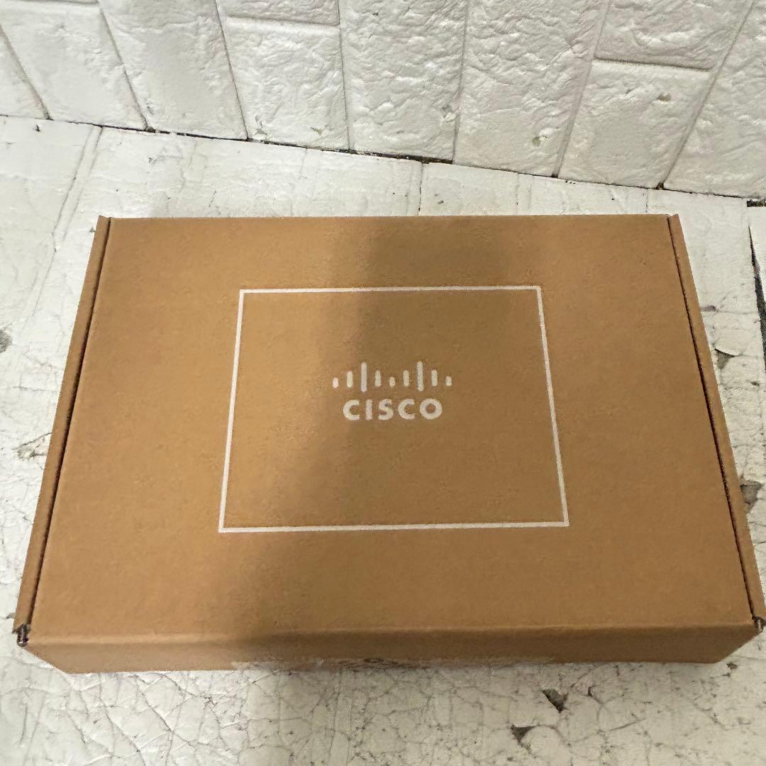 美品 Cisco 8ポートPoE スイッチ CBS110-8PP-D