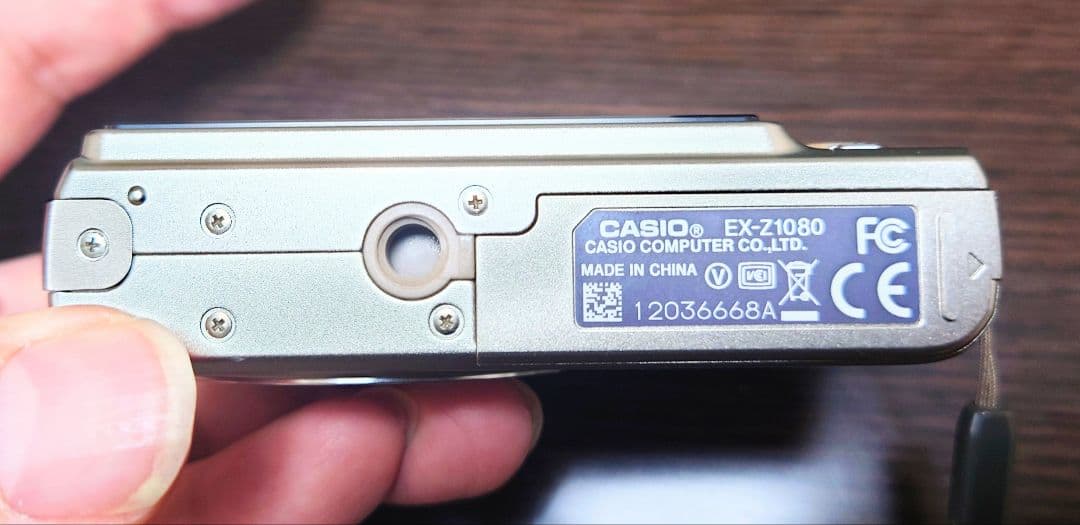 【SDカード付美品】CASIO デジカメEXILIM EX-Z1080