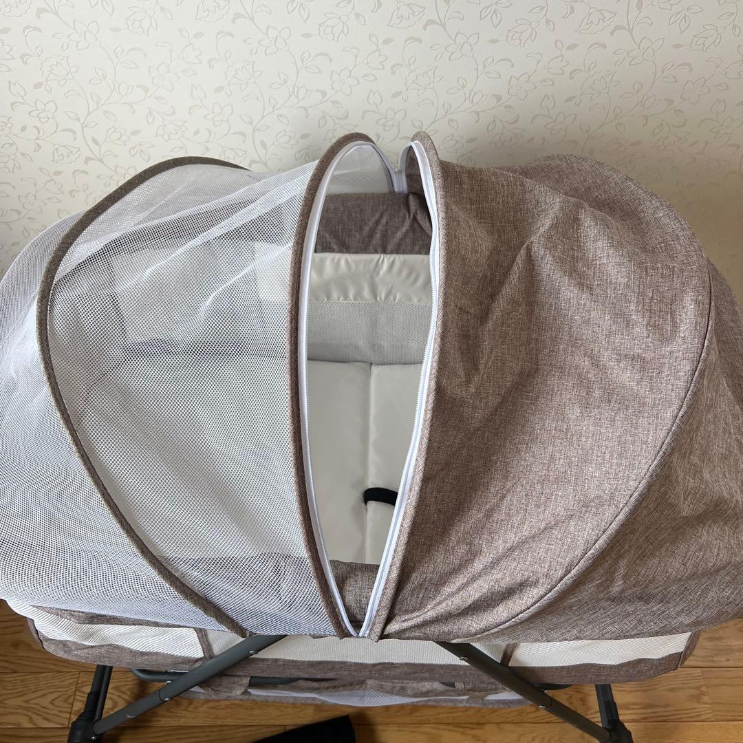 美品✨ベビーベッド 折りたたみ式 コンパクト グレー　ゆりかご
