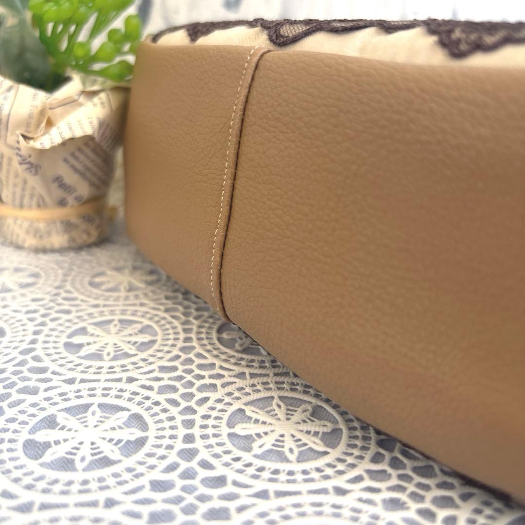 あおりがま口バッグ&がま口ポーチセット　アンティーク花柄レース　ハンドメイド