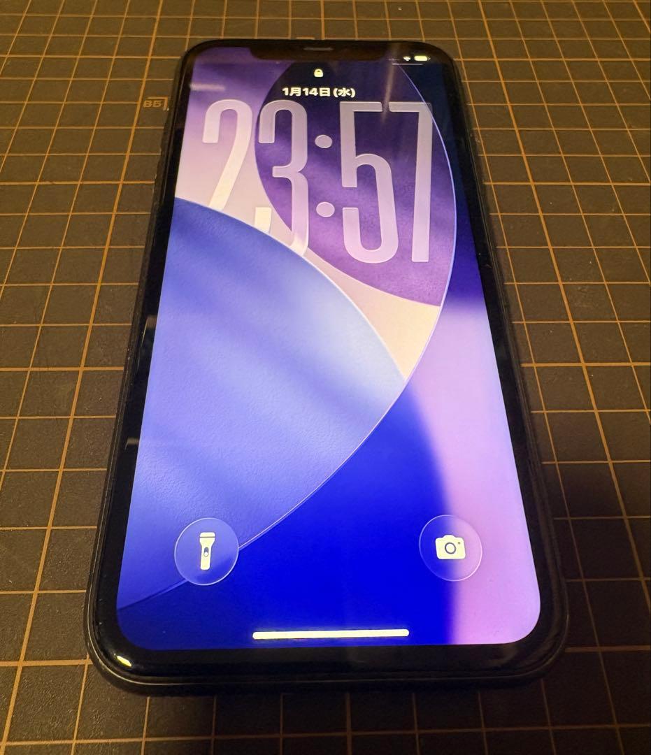 Apple iPhone 11 128GB SIMフリー 充電ケーブル付き