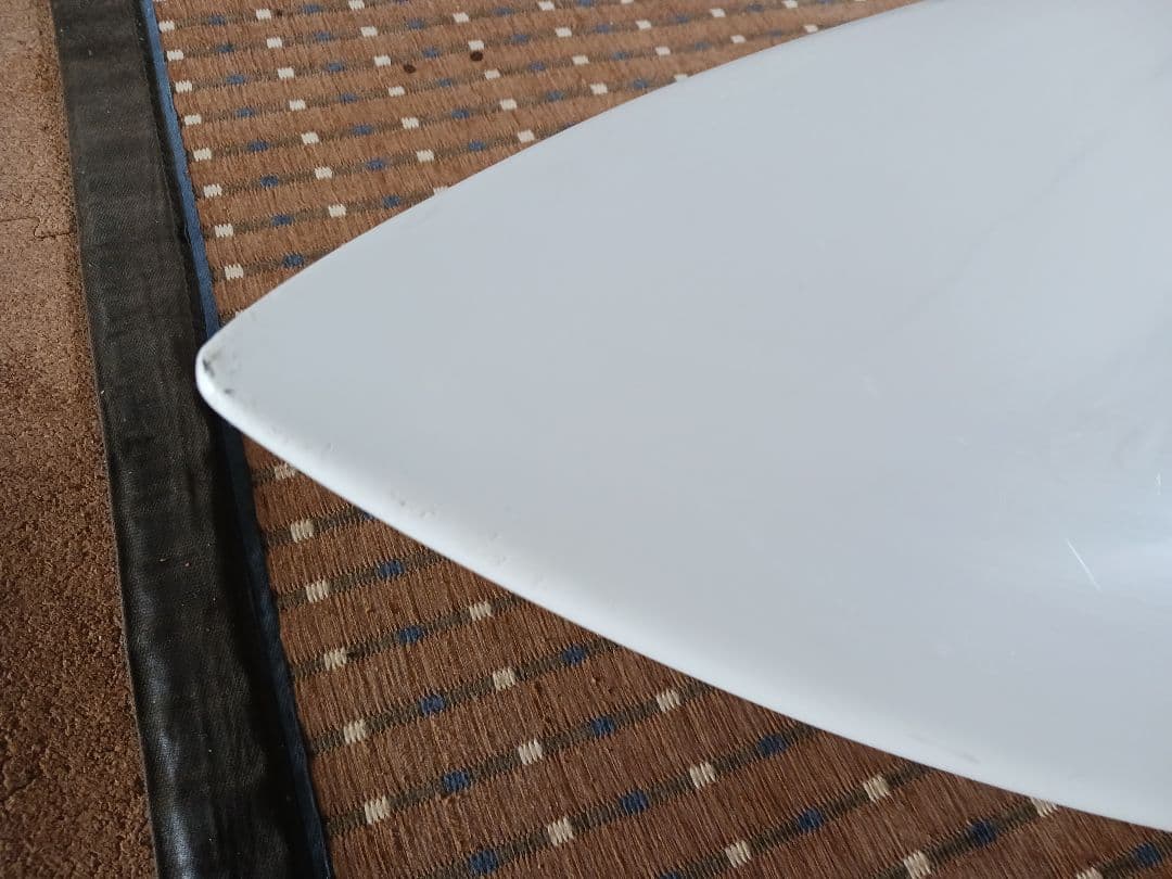 きゃさ　placeboプレセボ　サーフボード　V3ROCKET