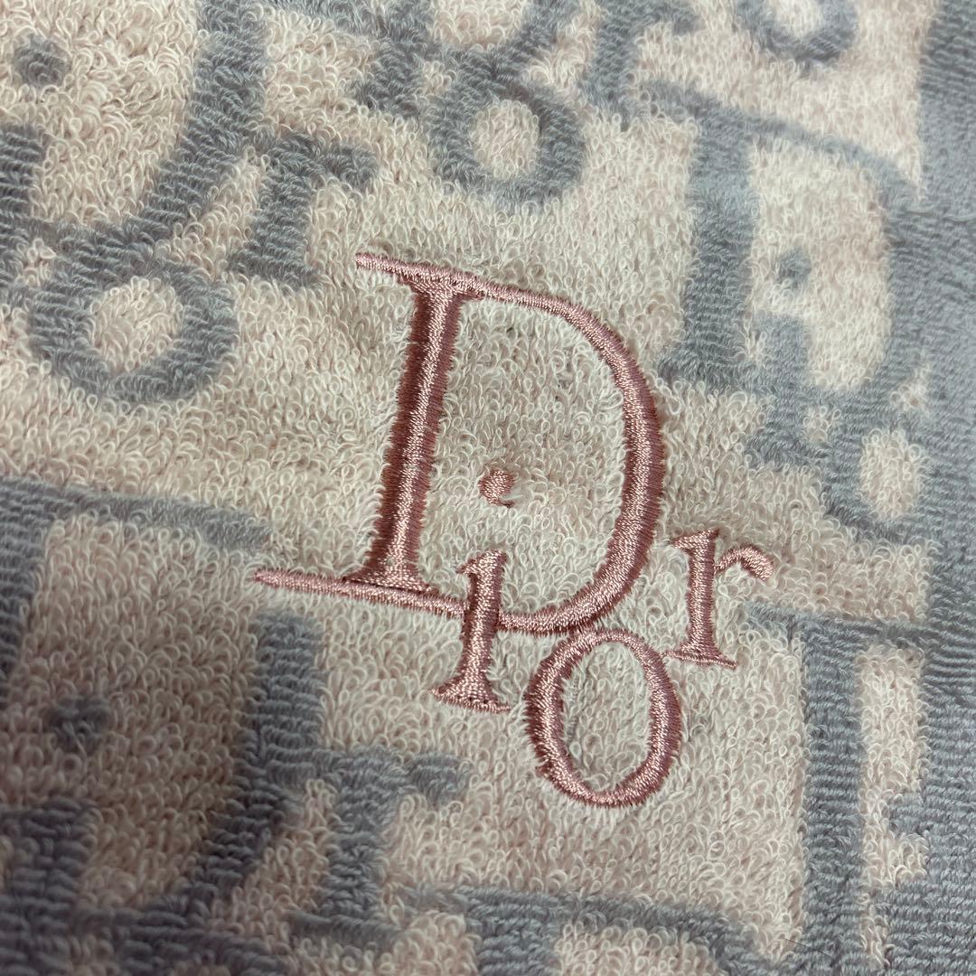 クリスチャンディオール　Christian Dior トロッター柄 バスタオル