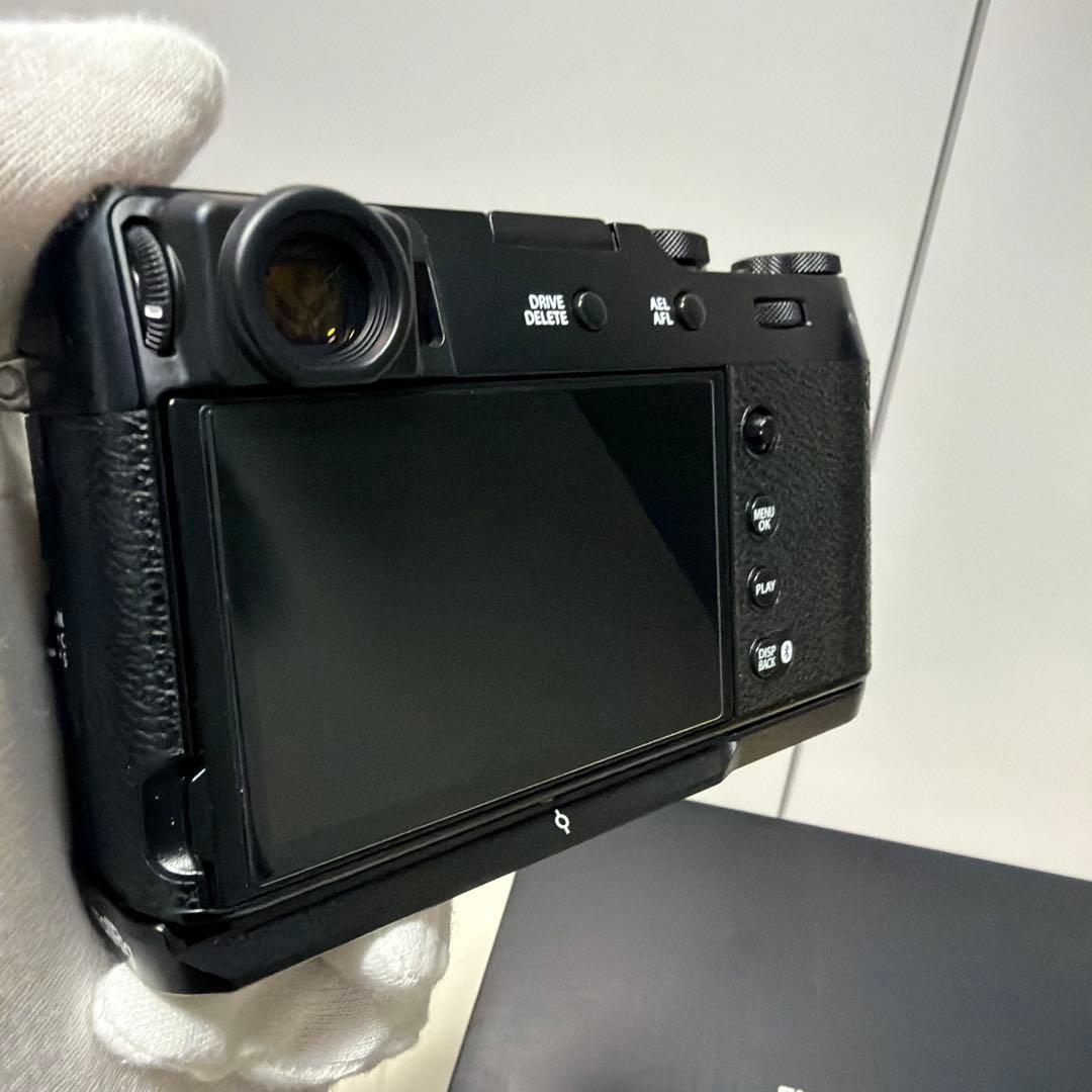 Fujifilm X100Ⅵ 日英2言語設定モデル　付属品多数
