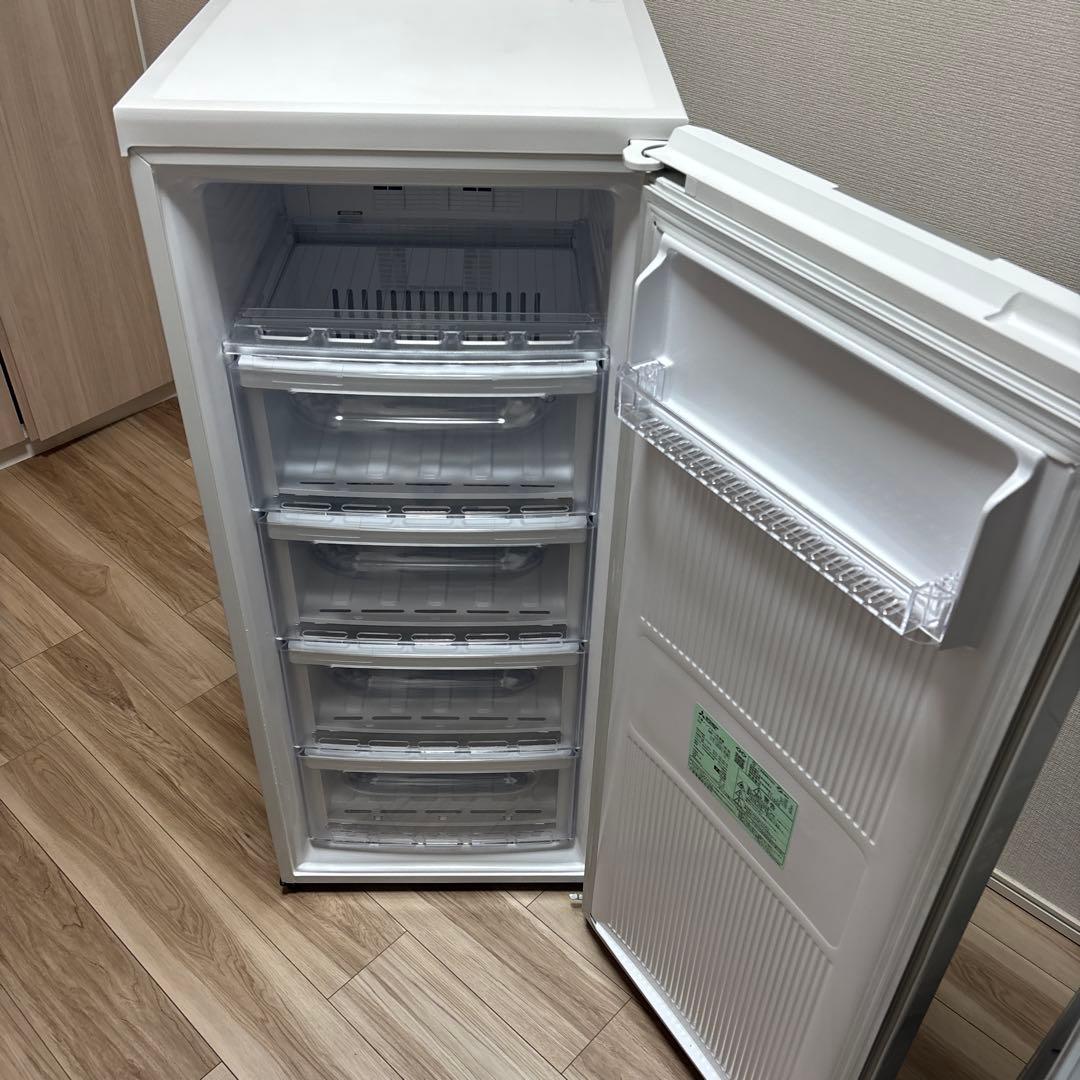 MITSUBISHI ノンフロン冷凍庫 MF-U12F-W 2021年製