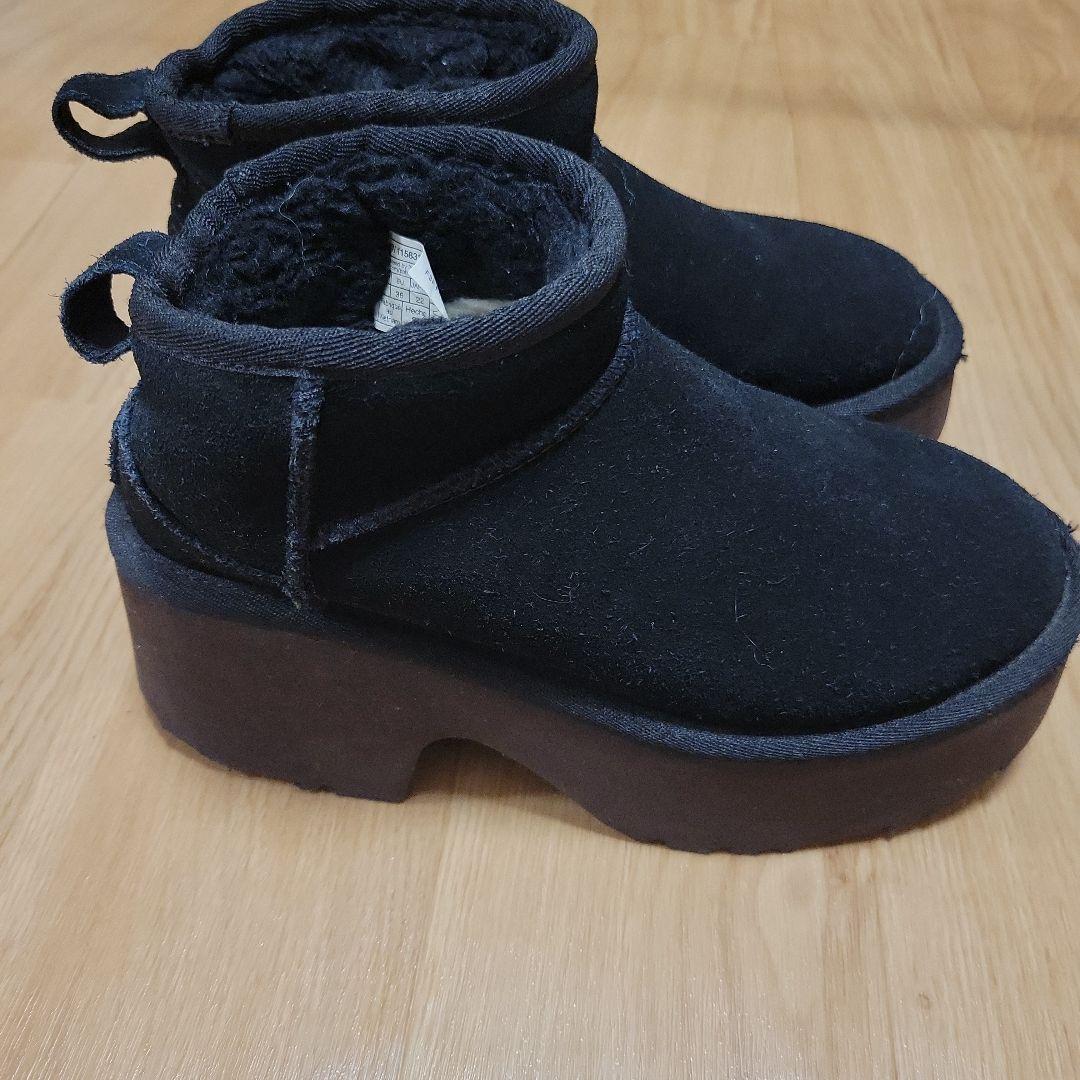 UGG 厚底Classic Ultra Mini New Heights