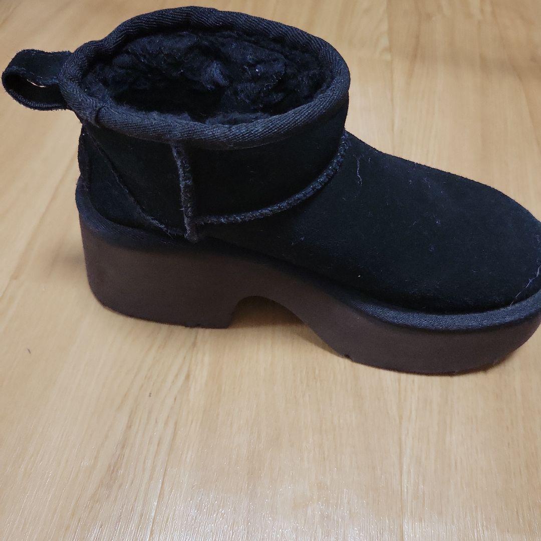 UGG 厚底Classic Ultra Mini New Heights