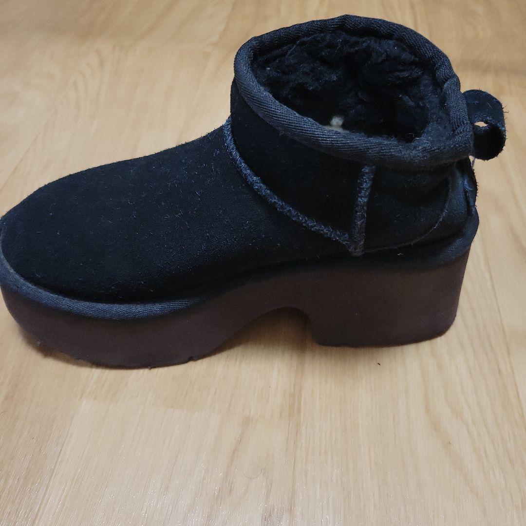 UGG 厚底Classic Ultra Mini New Heights