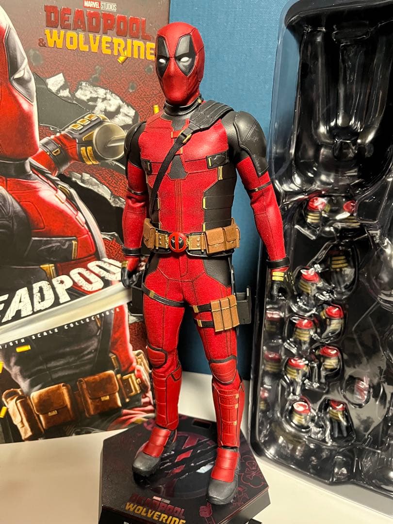 ホットトイズ デッドプール (おまけスパイダーマン付き)