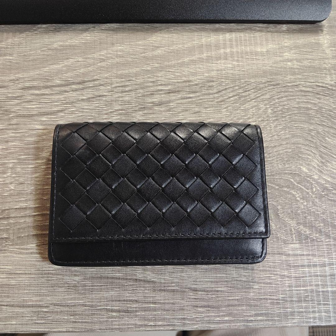 ブラックレザー名刺入れ 編み込みデザイン