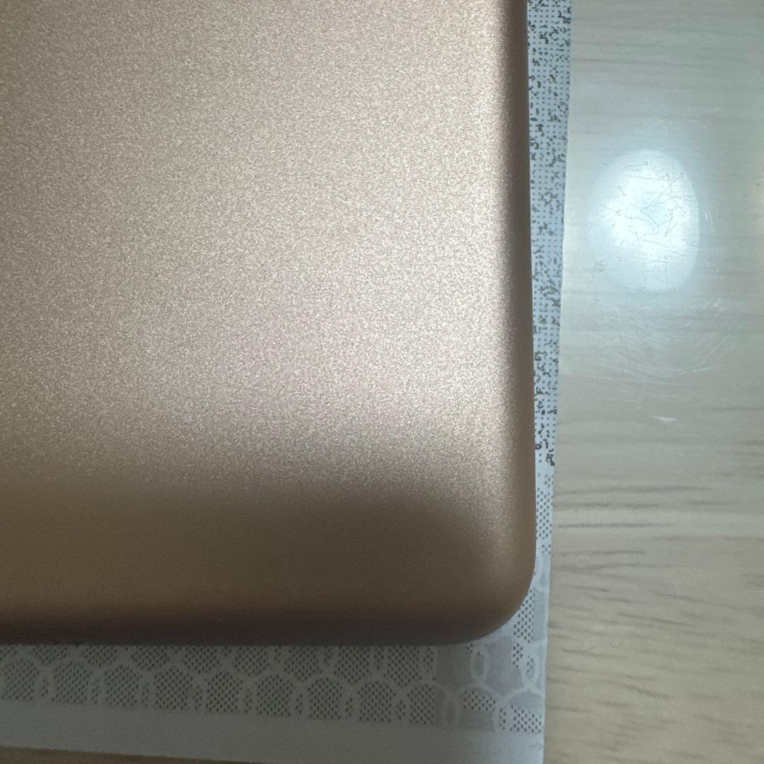 【早いもの特価】Apple iPad 第6世代 充電器・ケーブル付