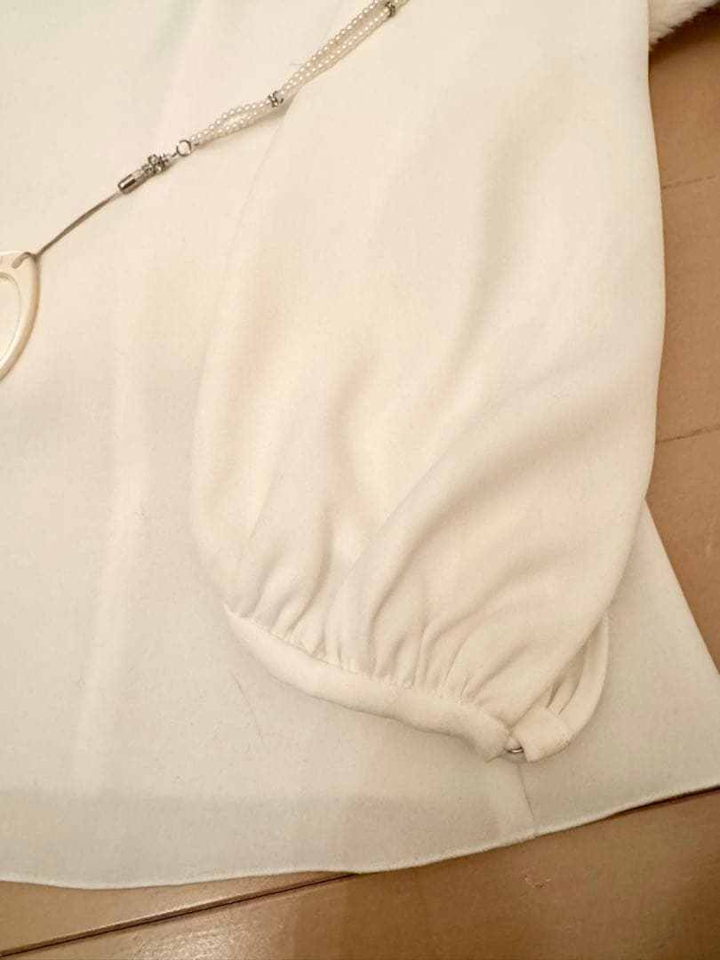 FOXEY 首元がエレガントなパフスリーブ ブラウス