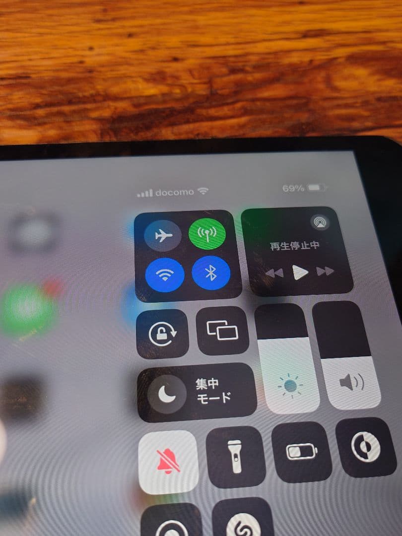 Apple iPad Pro 10.5 cellular スペースグレー