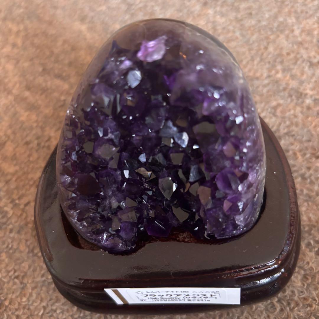【高品質】アメジスト(クラスター)台座付　ウルグアイ産