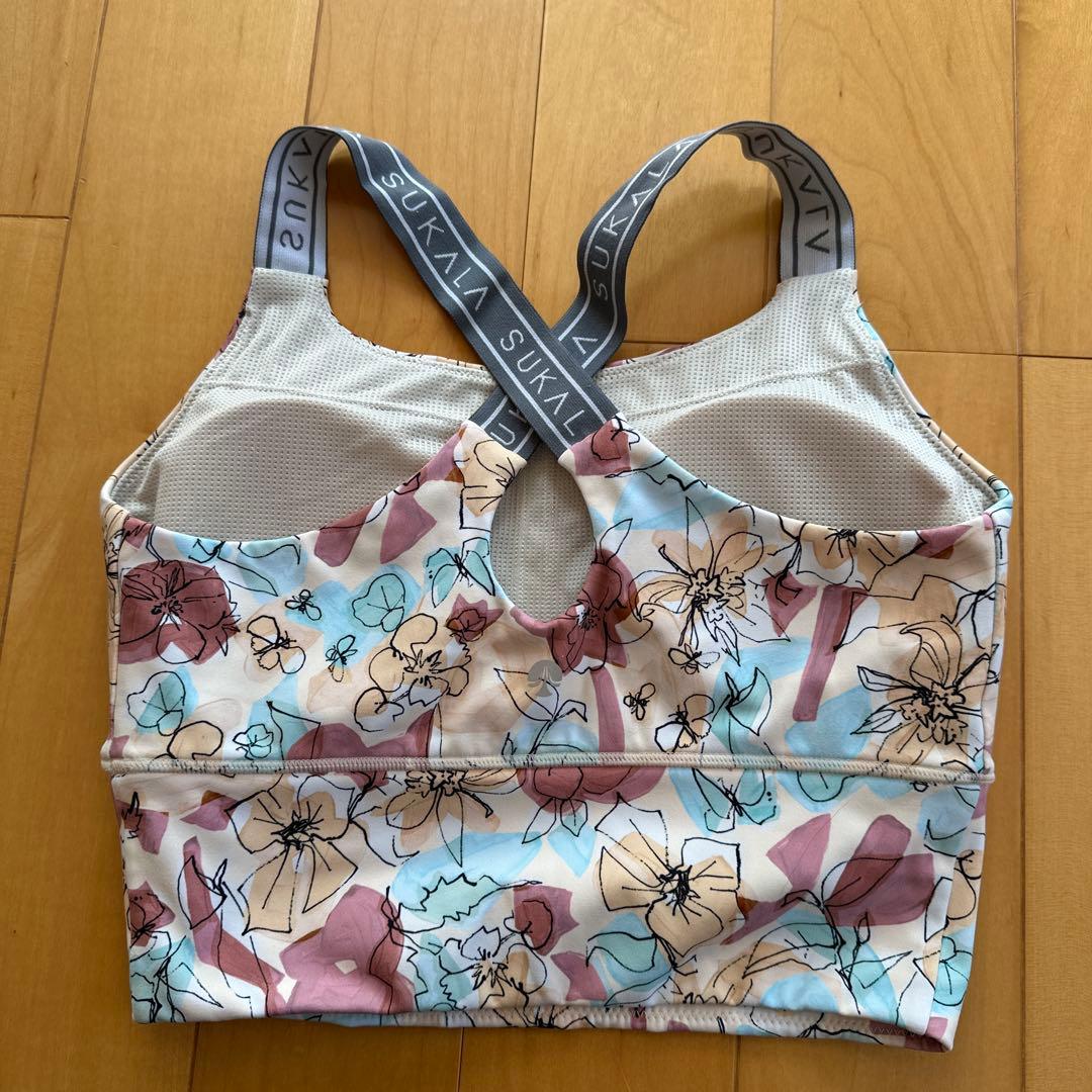 sukala ミックスフラワークロスロゴブラトップ Mサイズ