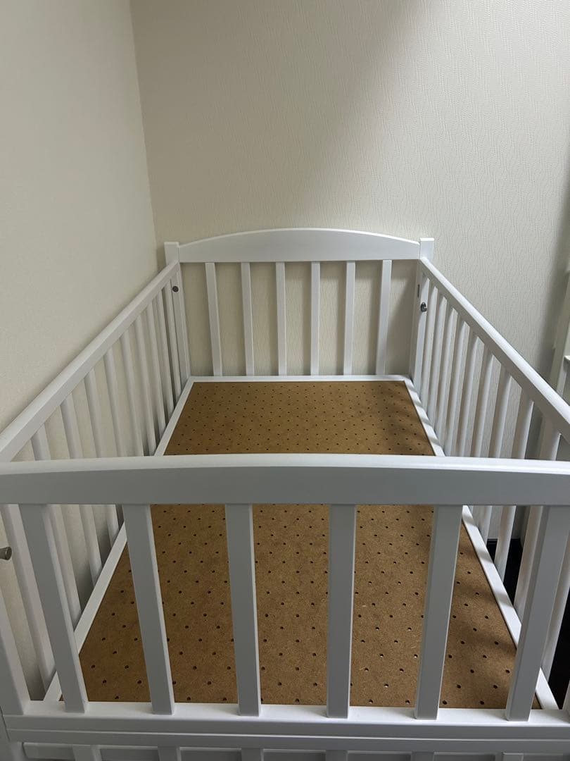 カトージ　ベビーベット　ハイタイプベット　ツーオープン　ホワイト