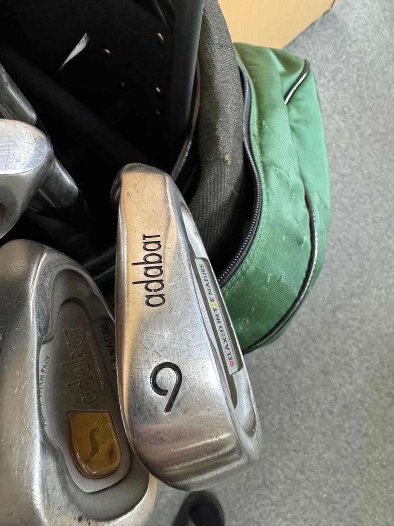 大特価！キャディーバック付　ゴルフクラブフルセット