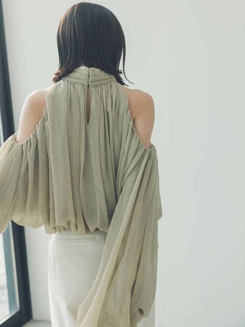 【美品】シフォンボリュームブラウス セージグリーン アニュアンス