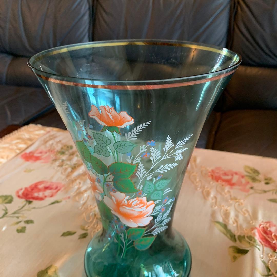 ブルー　ボヘミア花瓶　薔薇　大