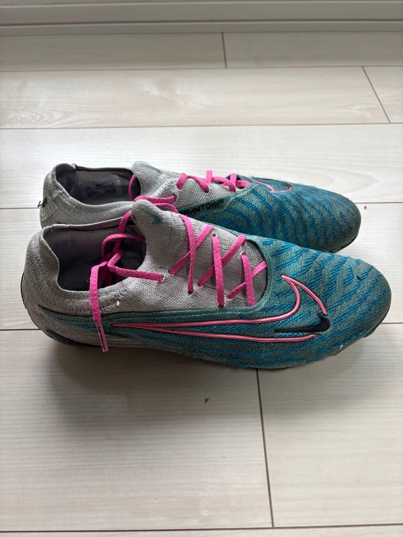 ナイキ　ファントムGX