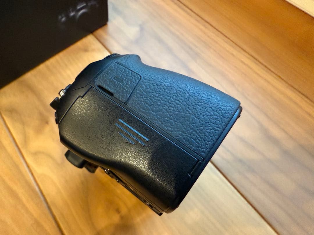 オリンパス OM-D E-M1 Mark II ボディ　美品