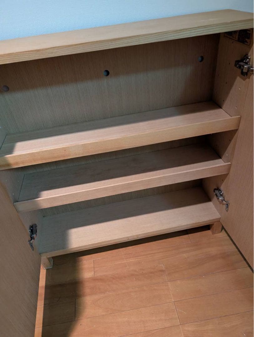 ■送料込■無印良品 木製薄型 本棚 棚 扉付き タモ材