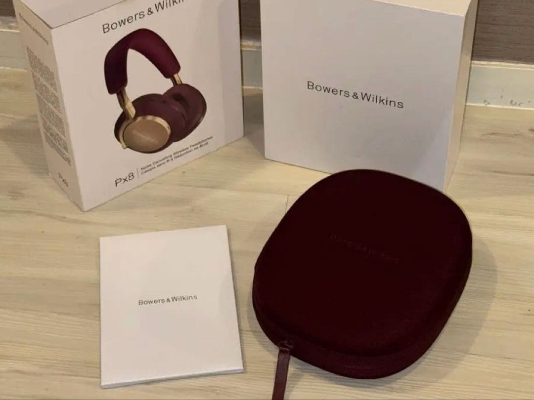 Bowers & Wilkins Px8 バーガンディ・ワイヤレスヘッドホン