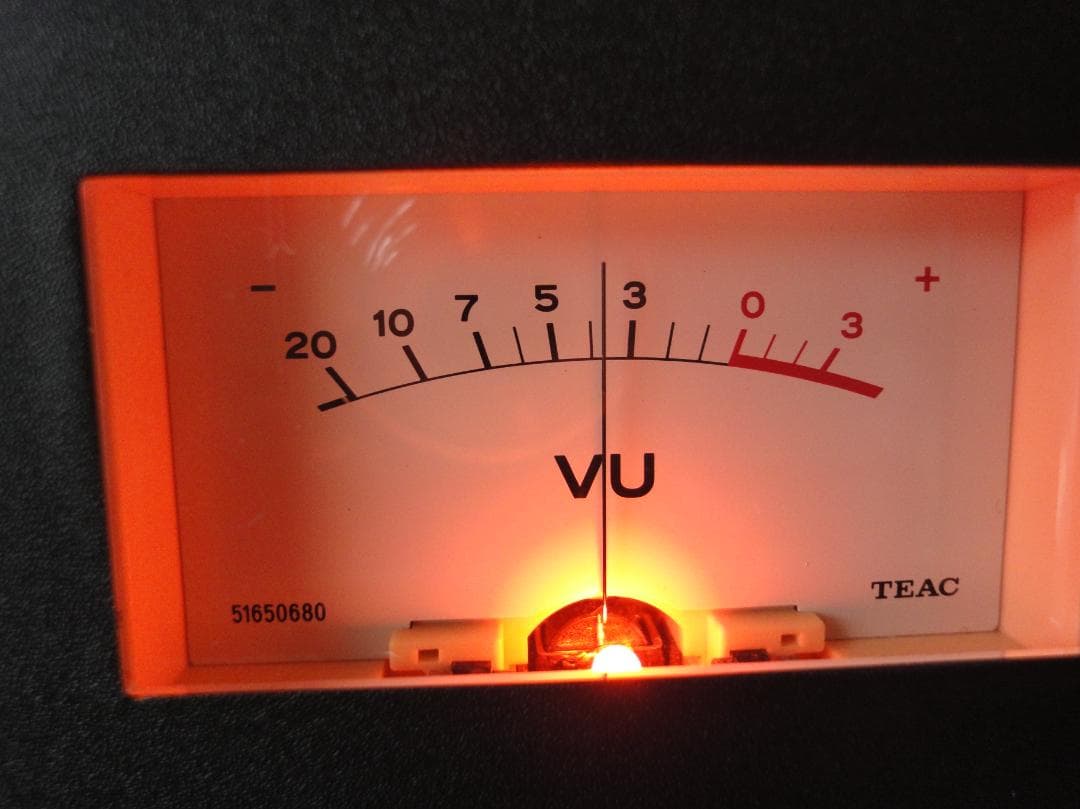 自作ステレオVUメーター192号機（TEACワイドタイプ大型）