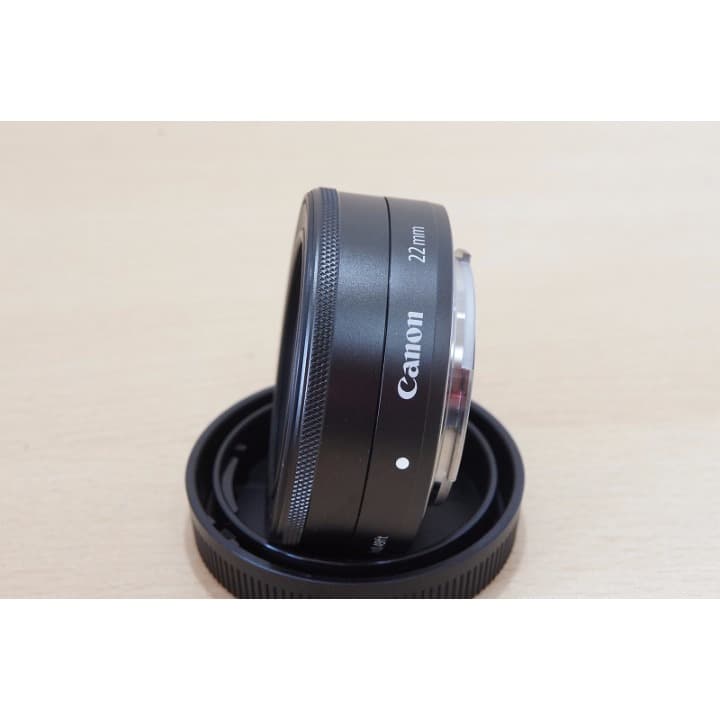 単焦点 パンケーキ Canon EF-M 22mm F2 STM