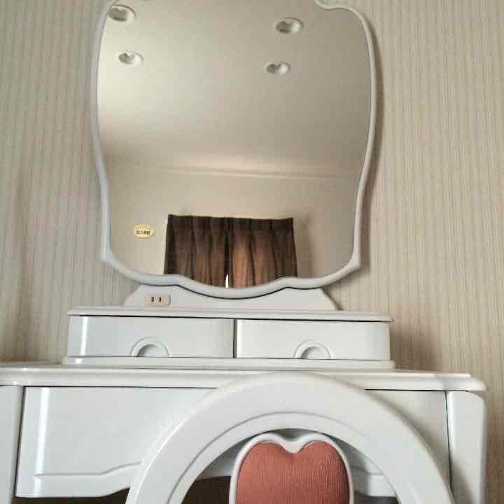 コメントくださいね♥︎鏡台♡定価8万円以上☆3点セット